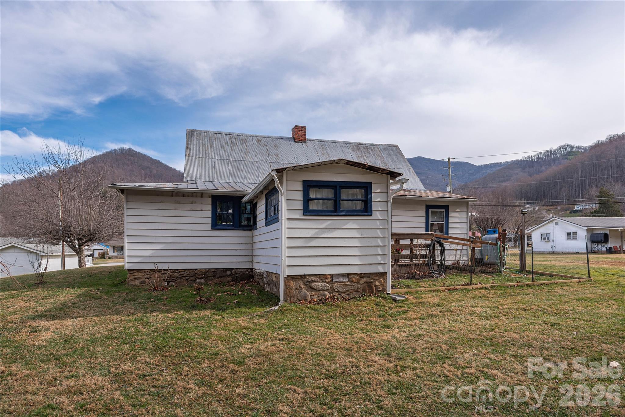 1496 Allens Creek Road Waynesville NC 28786