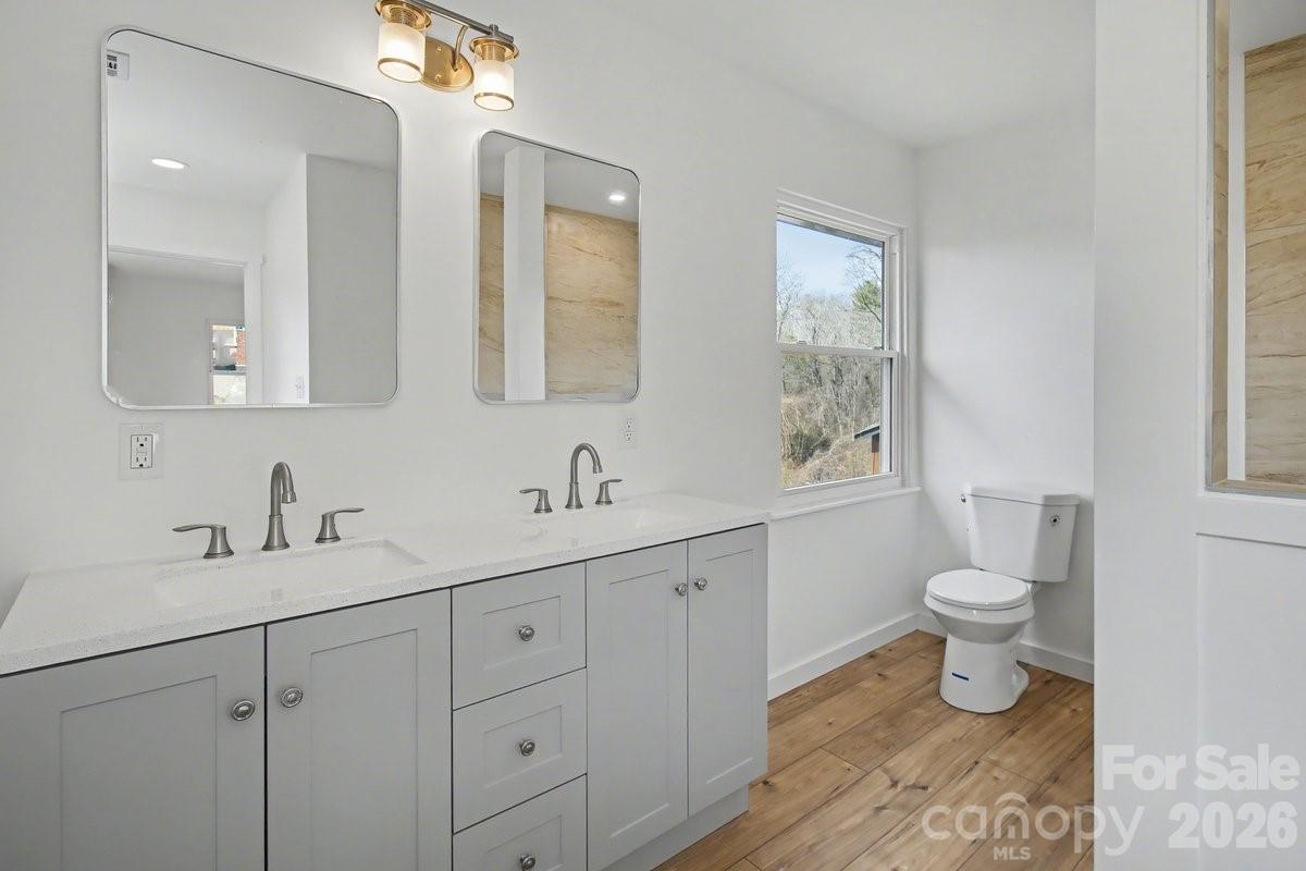 40 Evelake Drive Asheville NC 28806