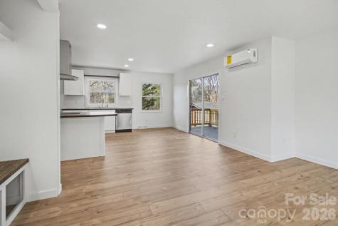 40 Evelake Drive Asheville NC 28806