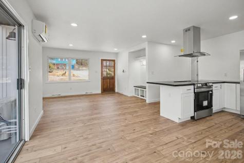 40 Evelake Drive Asheville NC 28806