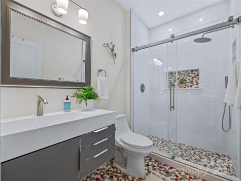 1 Craftsman Circle Asheville NC 28805