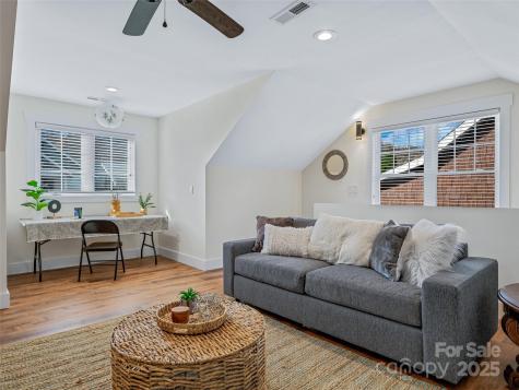 1 Craftsman Circle Asheville NC 28805