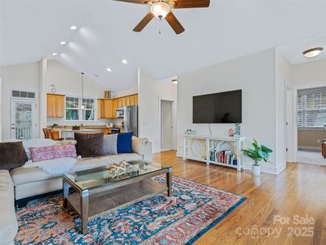 1 Craftsman Circle Asheville NC 28805