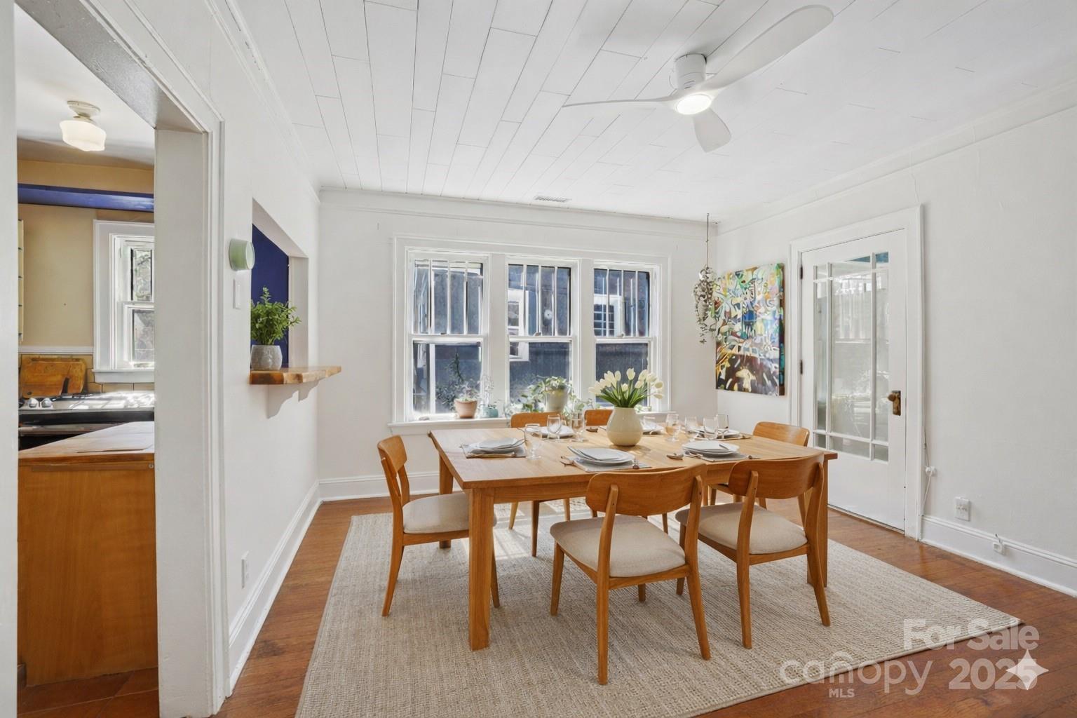 31 Oakwood Street Asheville NC 28806