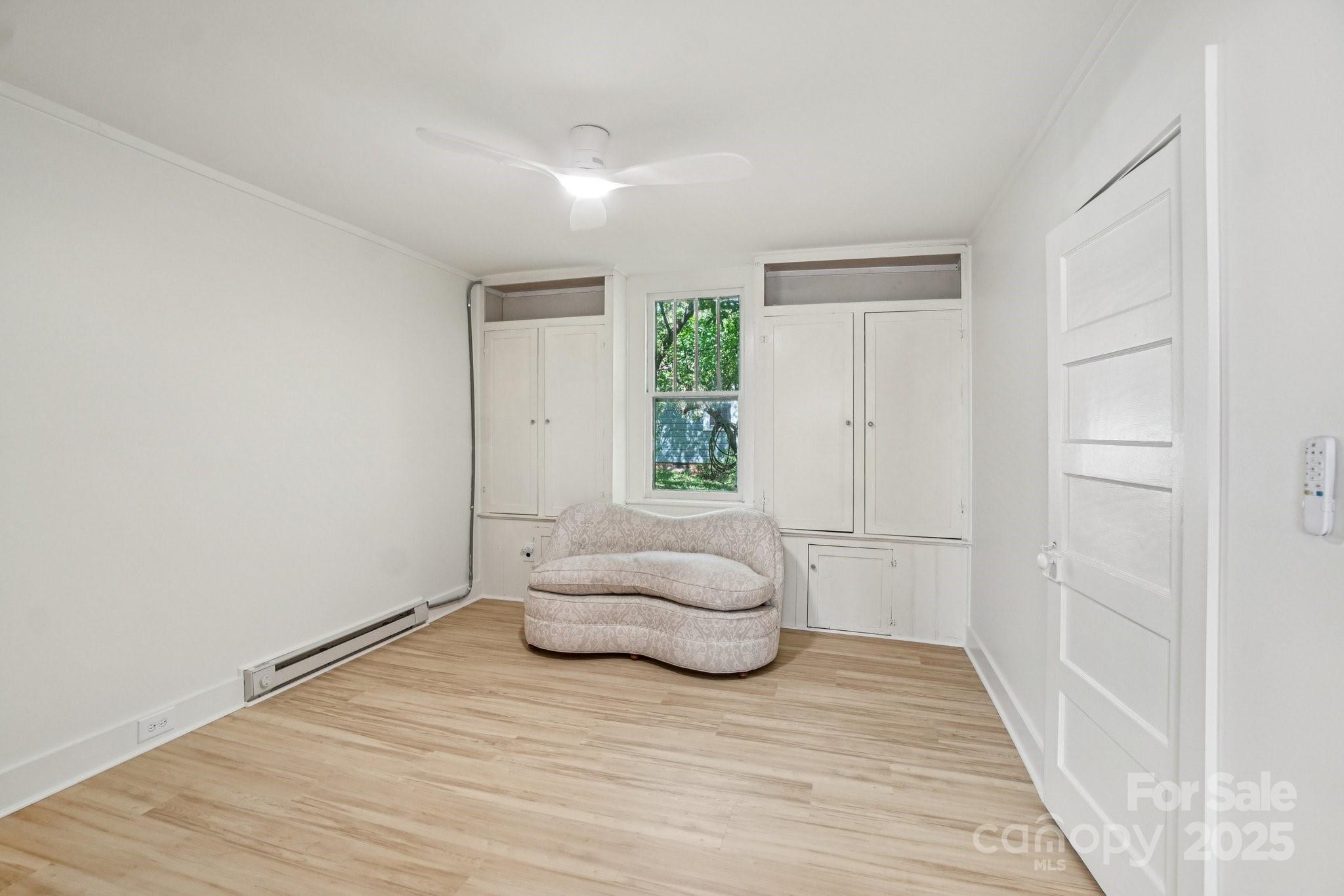 31 Oakwood Street Asheville NC 28806