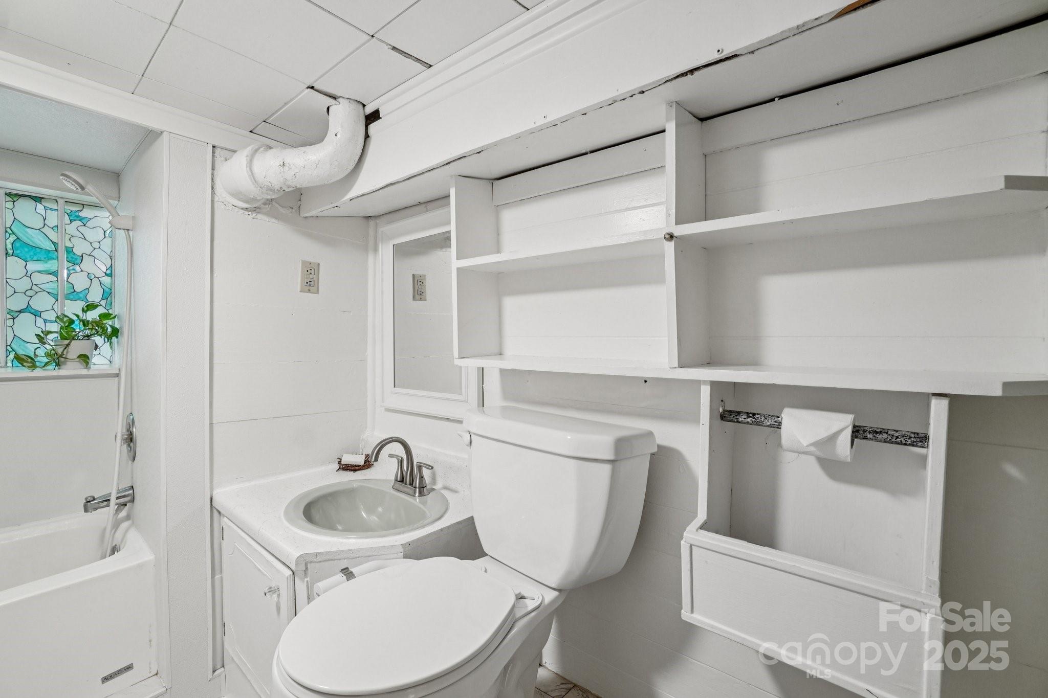 31 Oakwood Street Asheville NC 28806