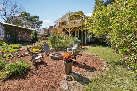 31 Oakwood Street Asheville NC 28806