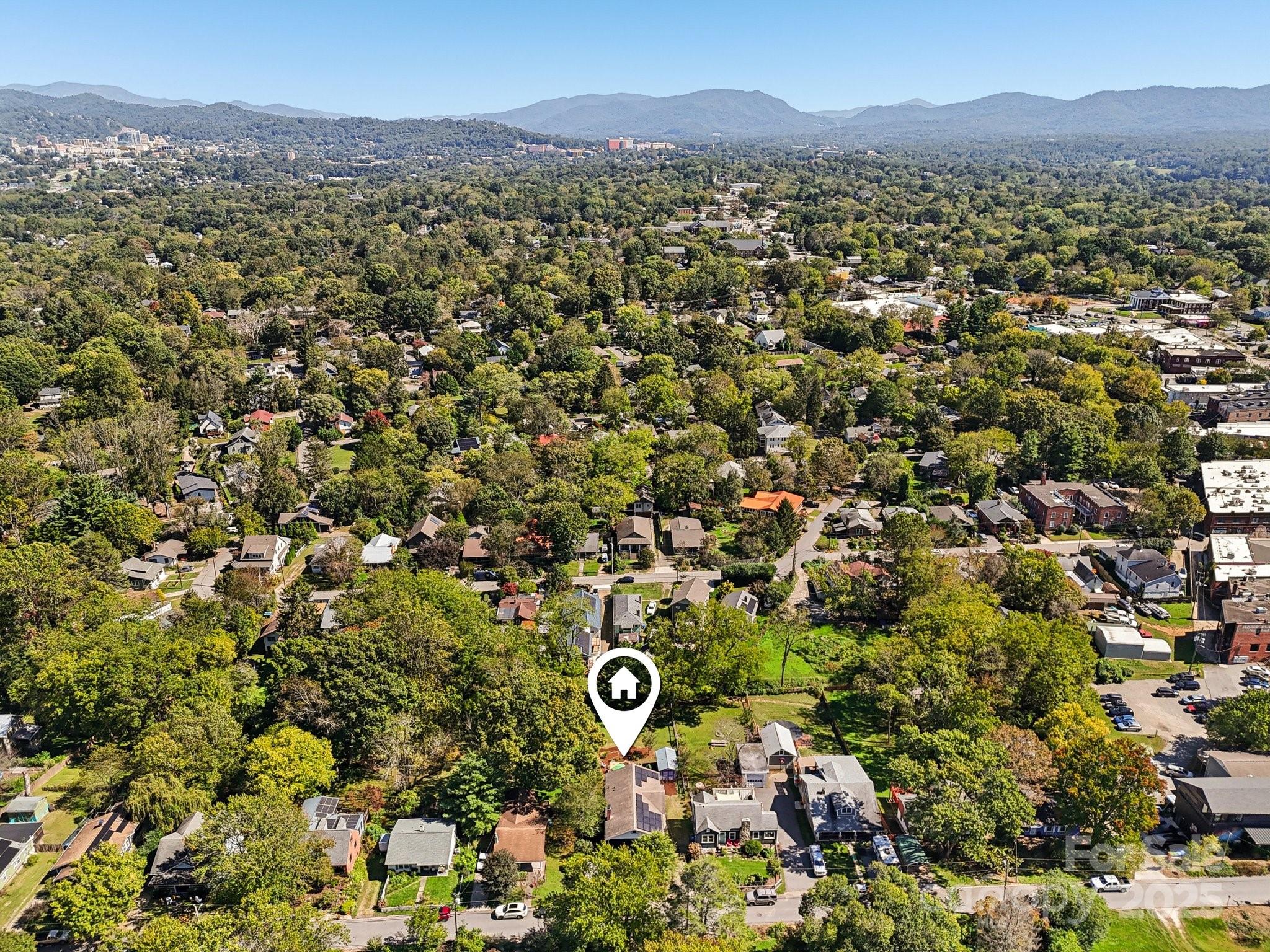 31 Oakwood Street Asheville NC 28806