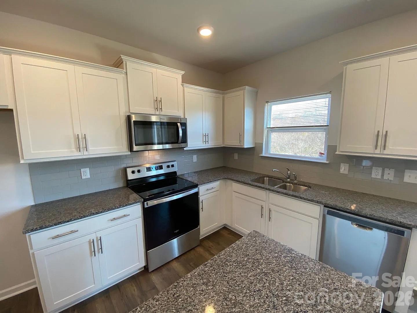 196 Marathon Lane Candler NC 28715
