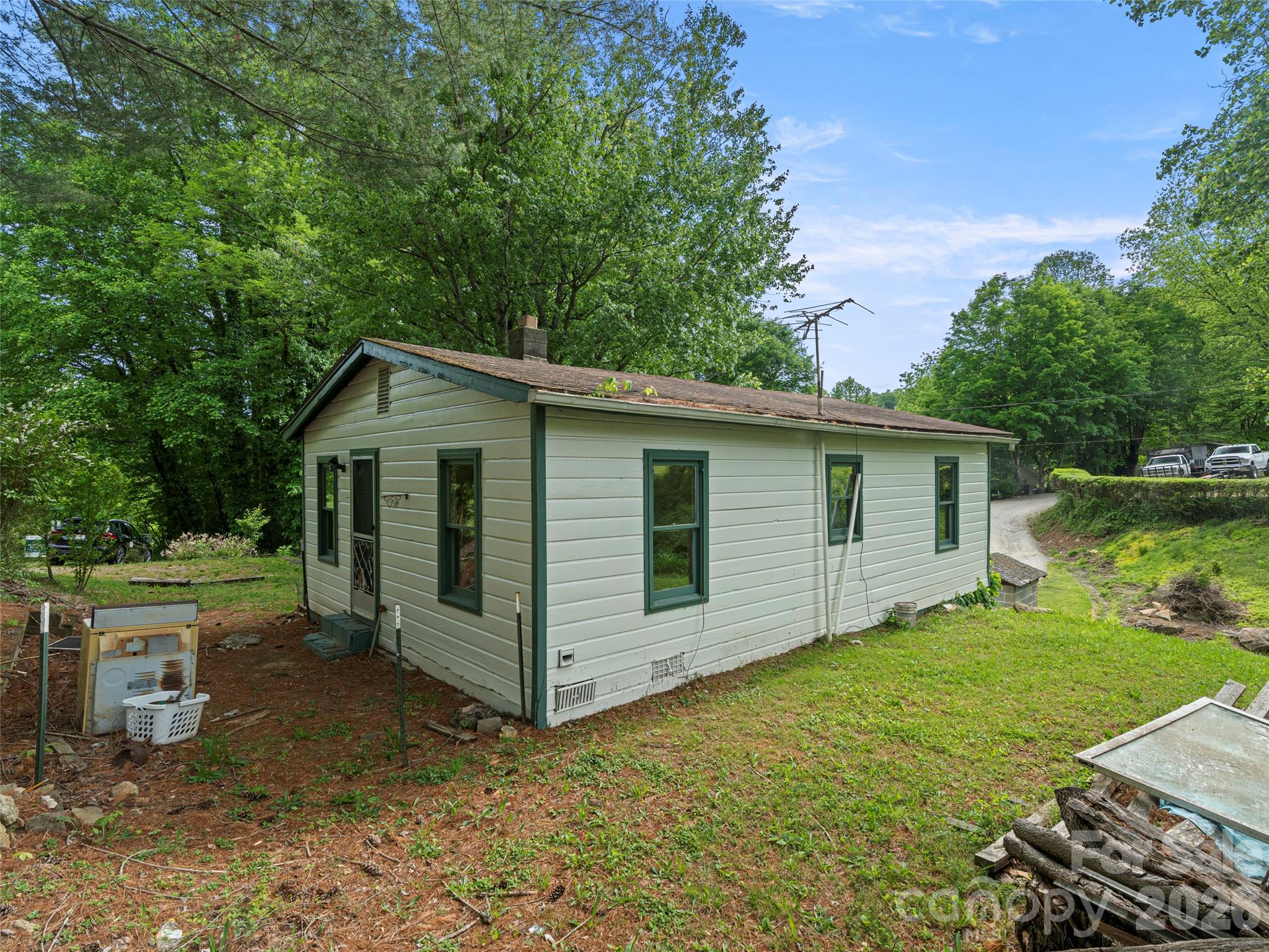 1669 Fisher Creek Road Sylva NC 28779