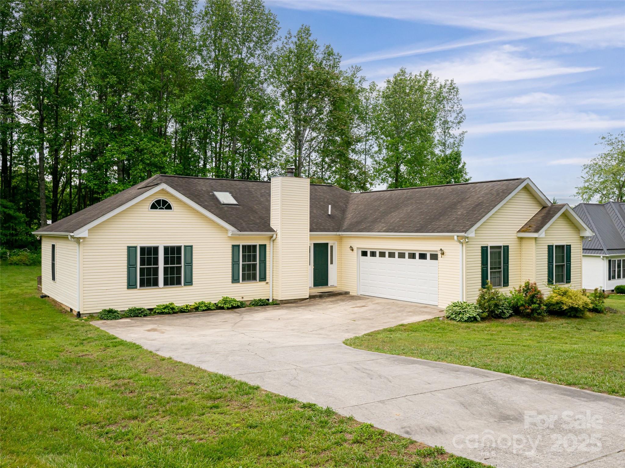 88 Star Point Drive Hendersonville NC 28792