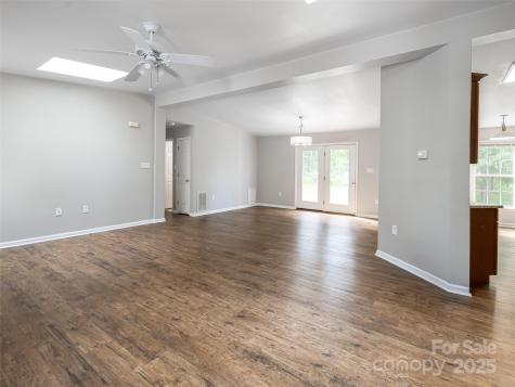 88 Star Point Drive Hendersonville NC 28792
