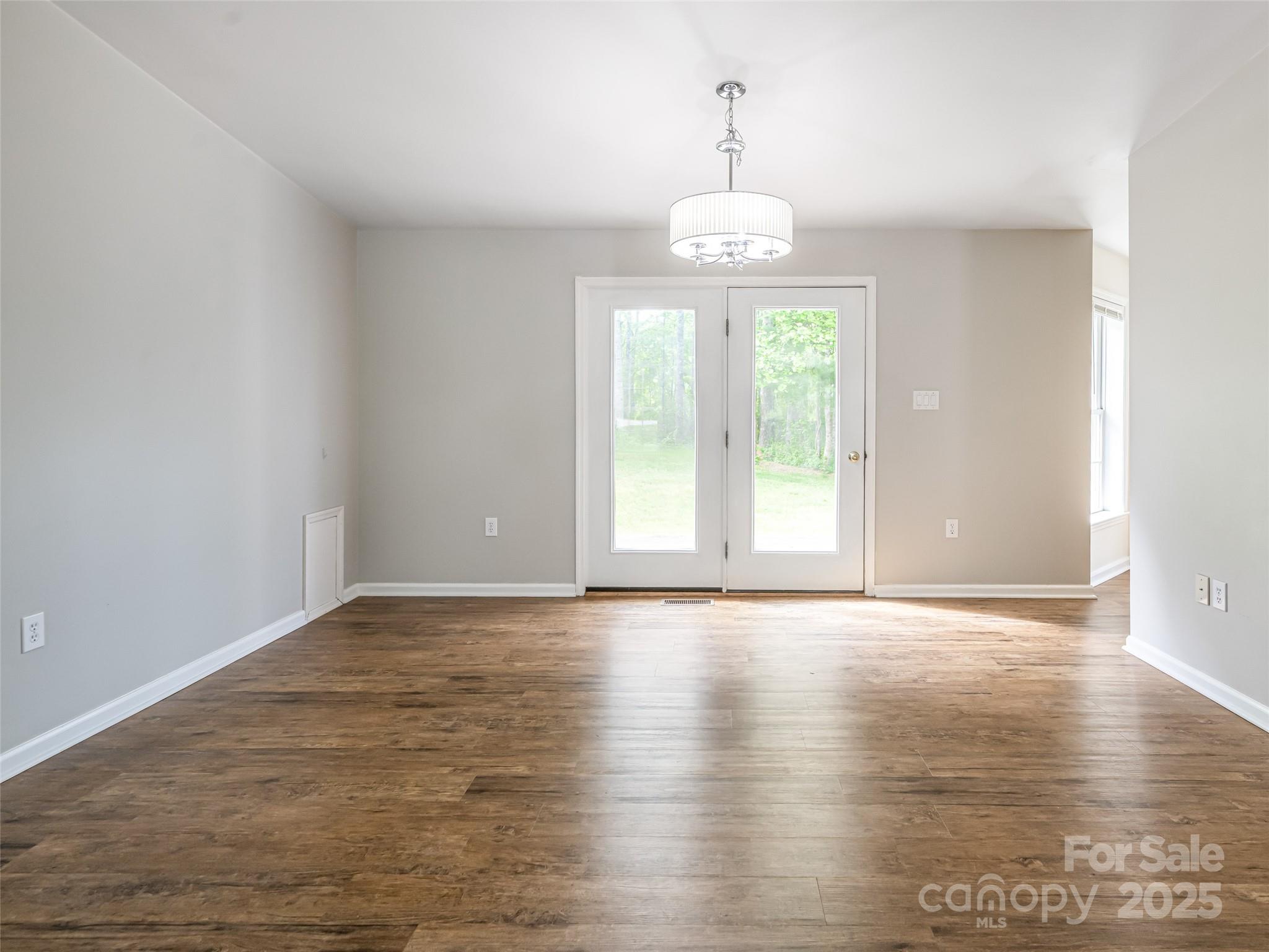 88 Star Point Drive Hendersonville NC 28792