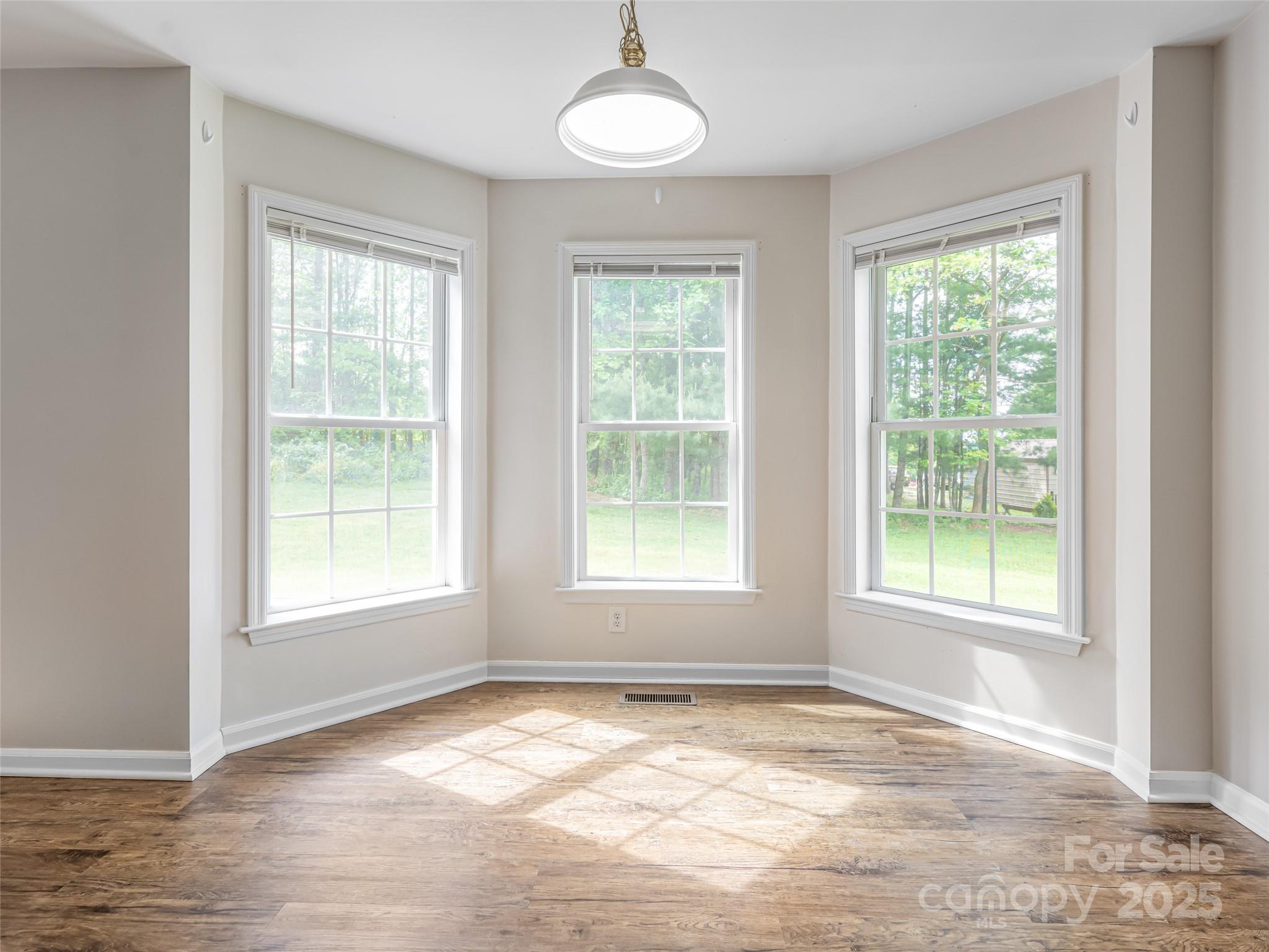 88 Star Point Drive Hendersonville NC 28792