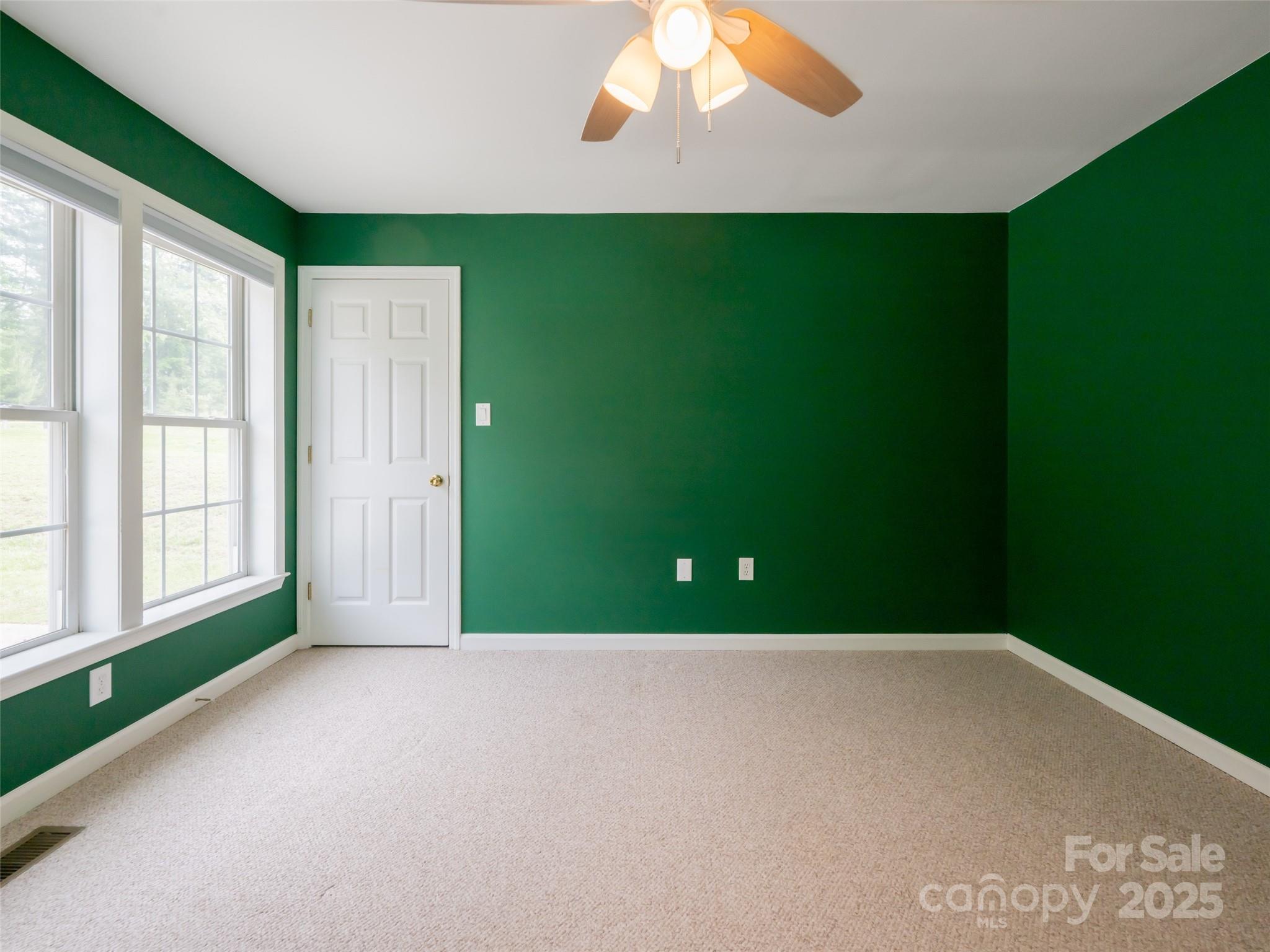 88 Star Point Drive Hendersonville NC 28792