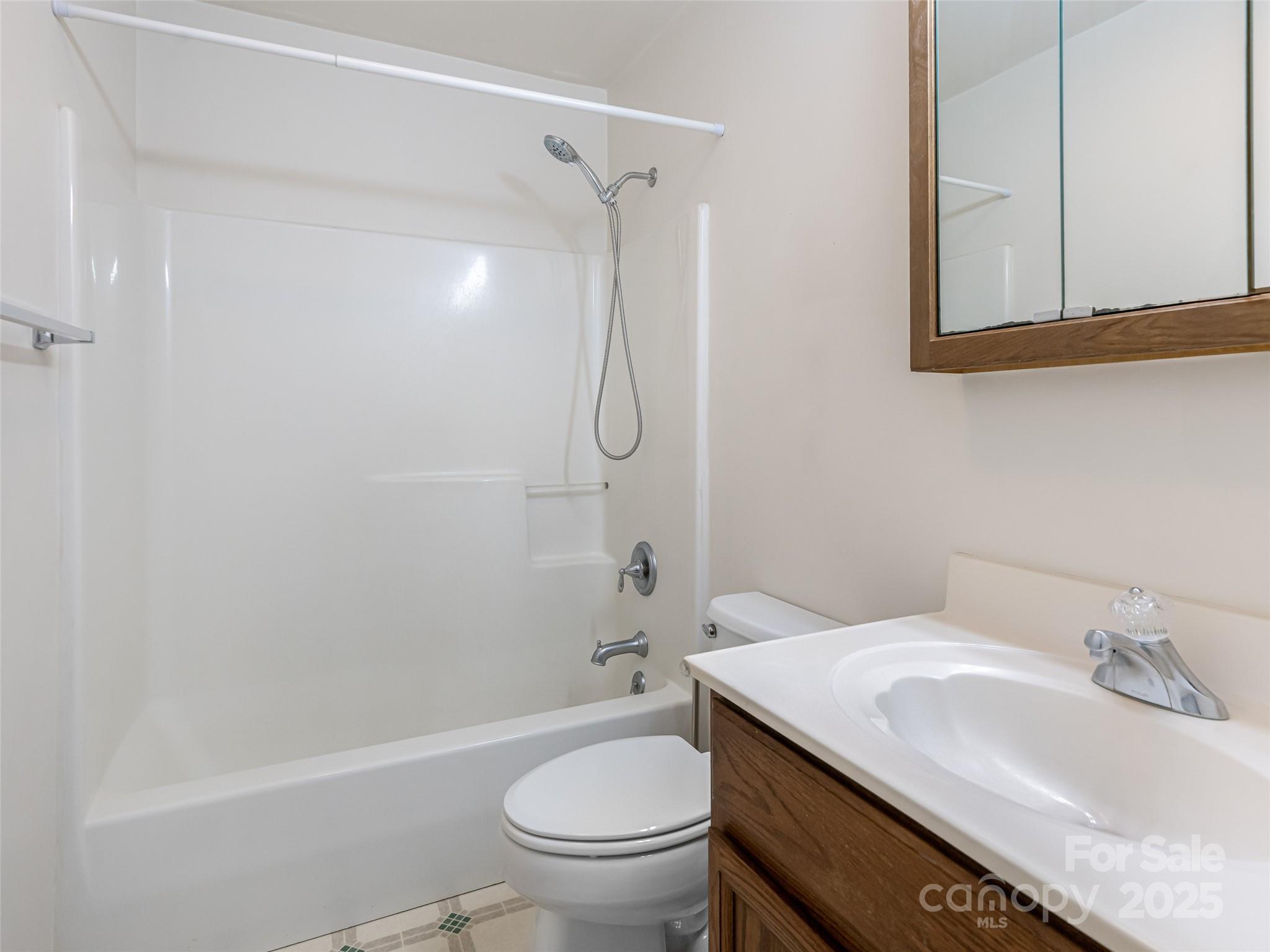 88 Star Point Drive Hendersonville NC 28792