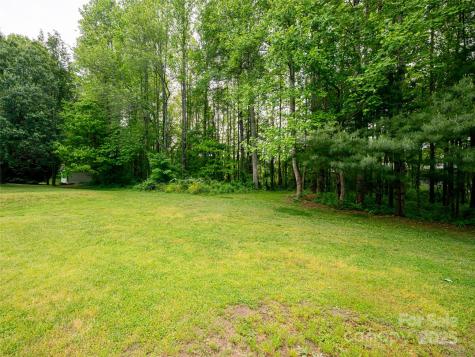 88 Star Point Drive Hendersonville NC 28792