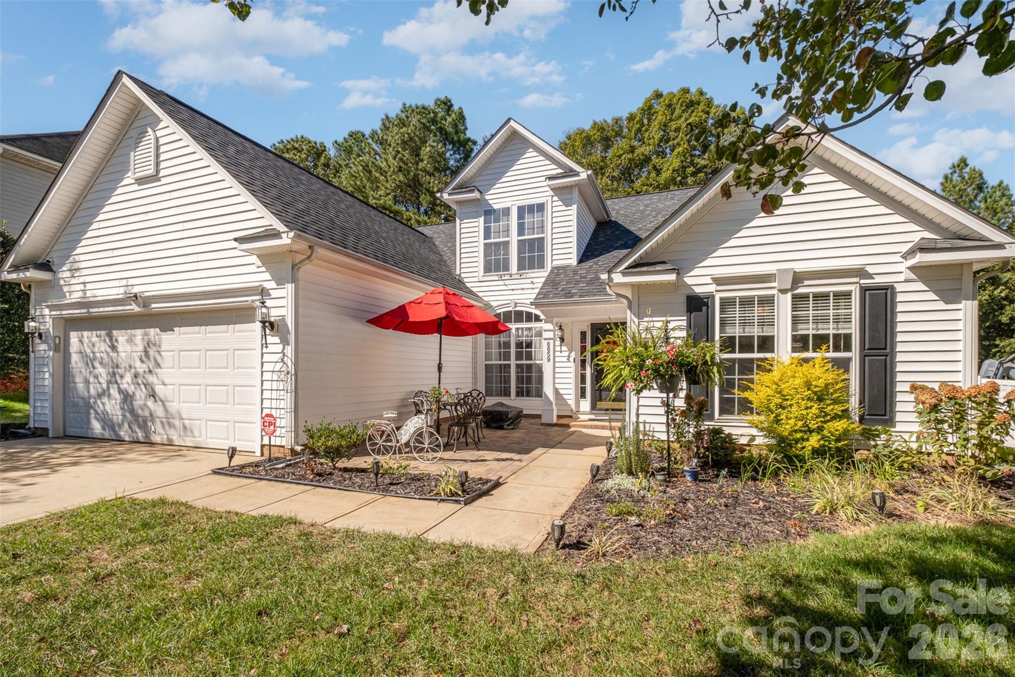6859 Lakecrest Court Denver NC 28037