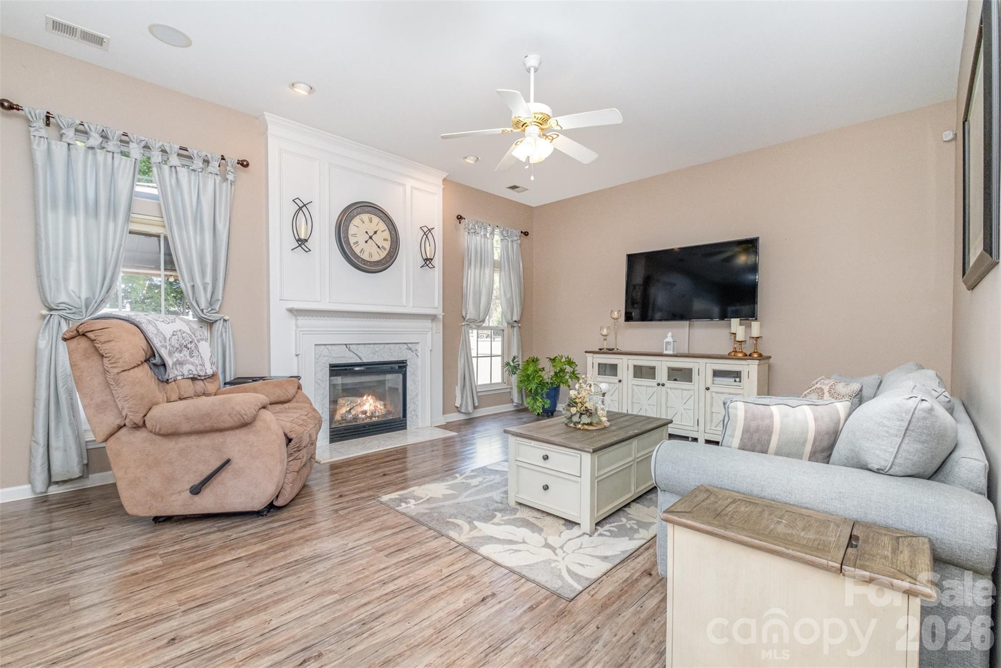 6859 Lakecrest Court Denver NC 28037