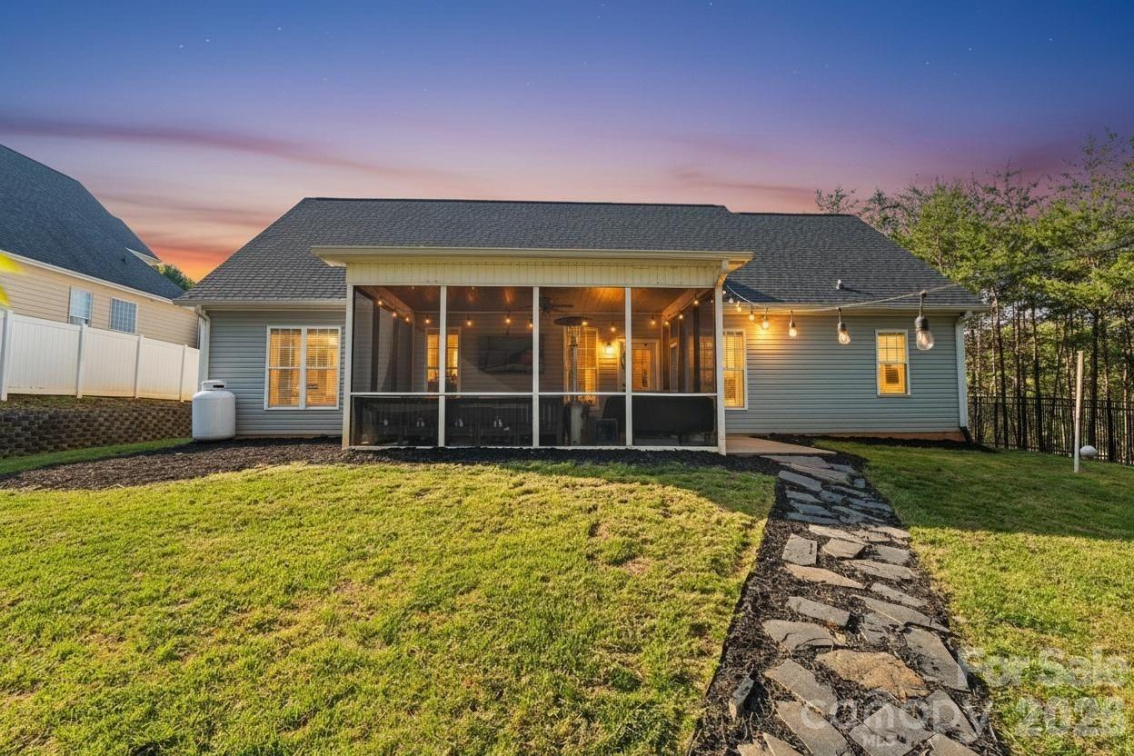 15 Emerson Court Taylorsville NC 28681
