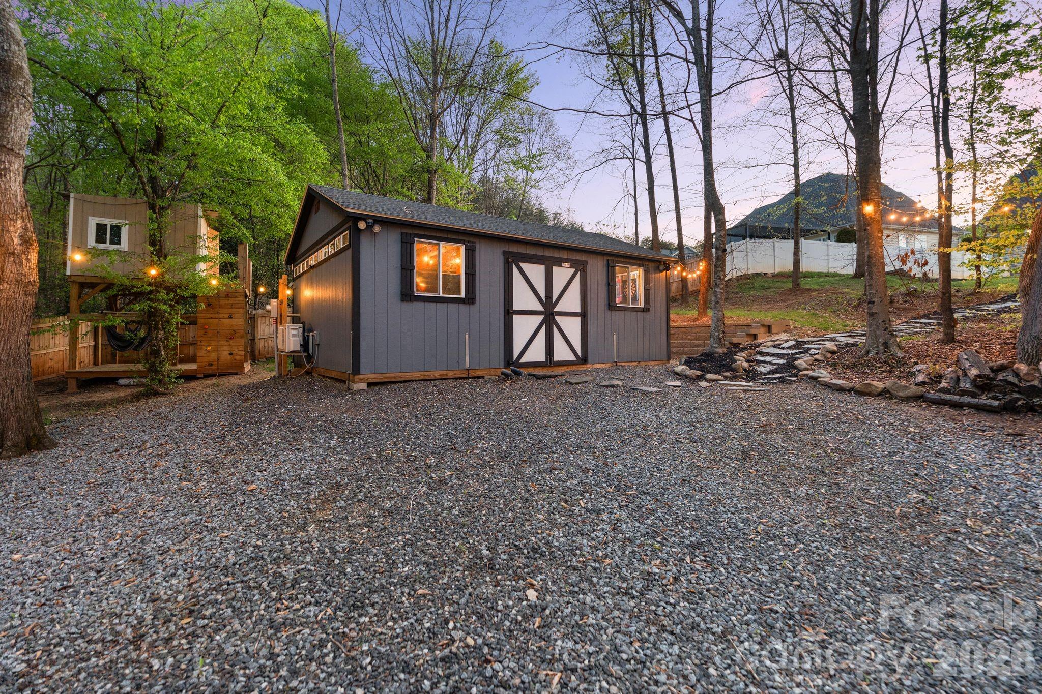 15 Emerson Court Taylorsville NC 28681