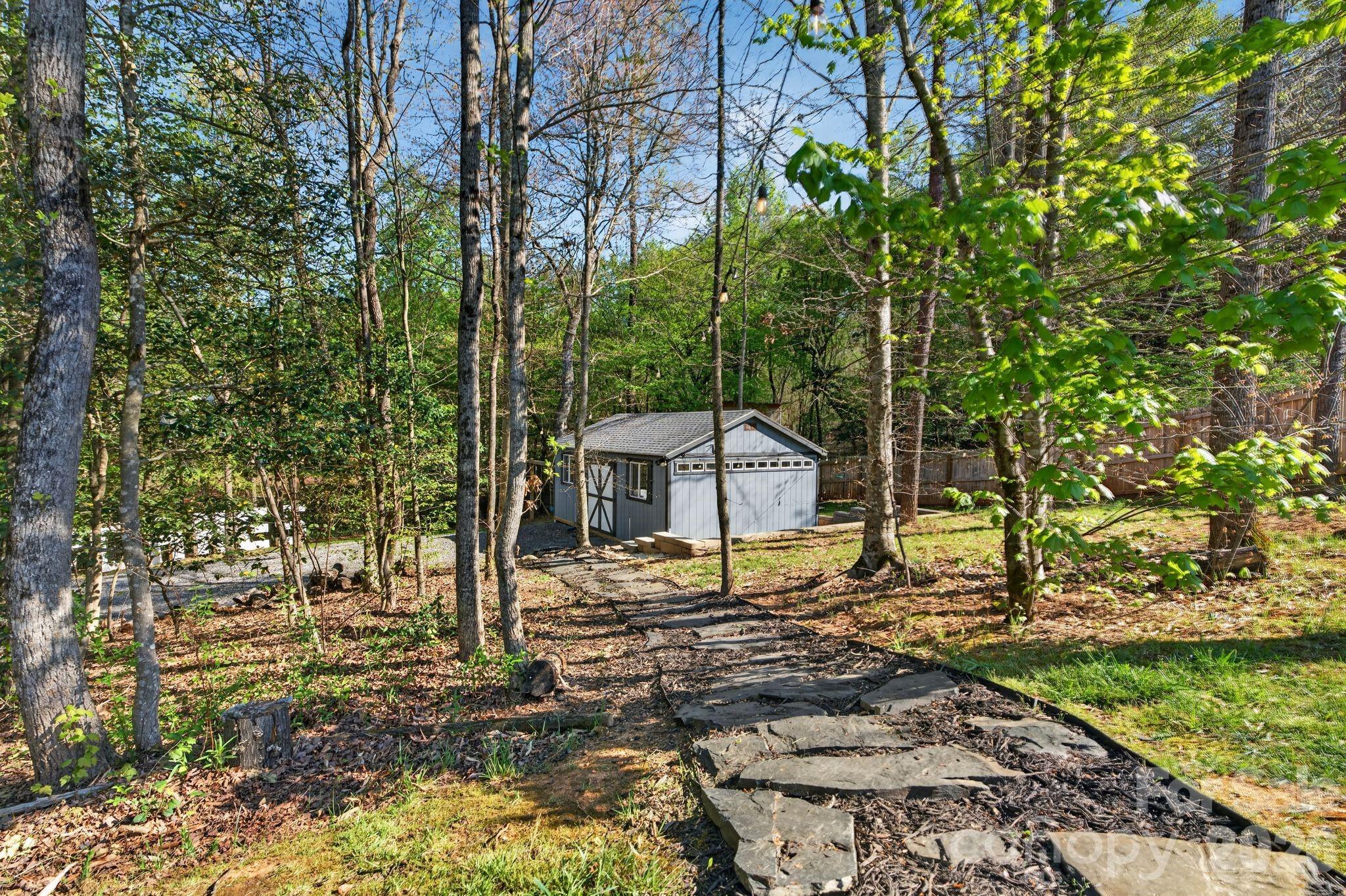15 Emerson Court Taylorsville NC 28681