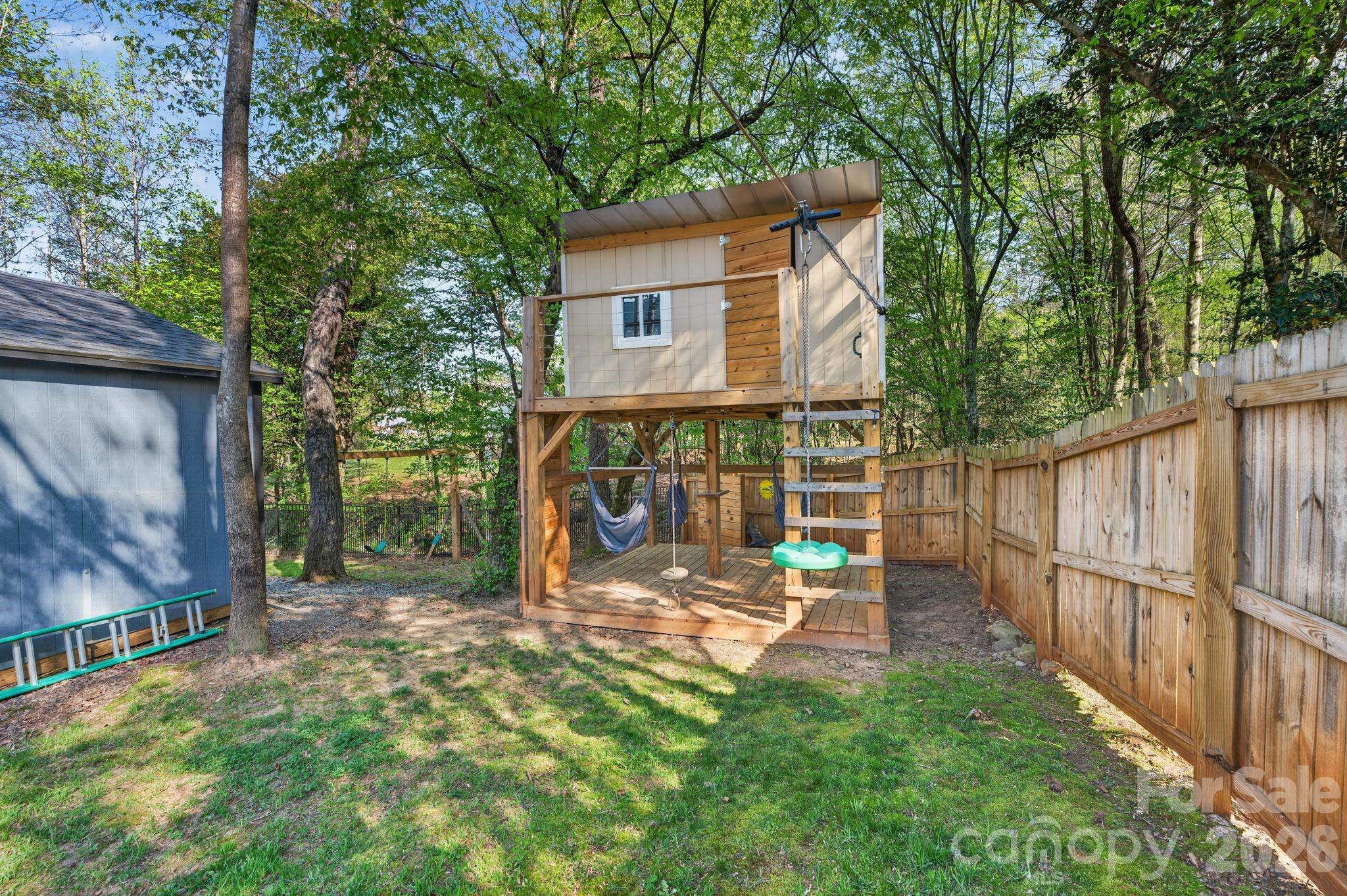 15 Emerson Court Taylorsville NC 28681