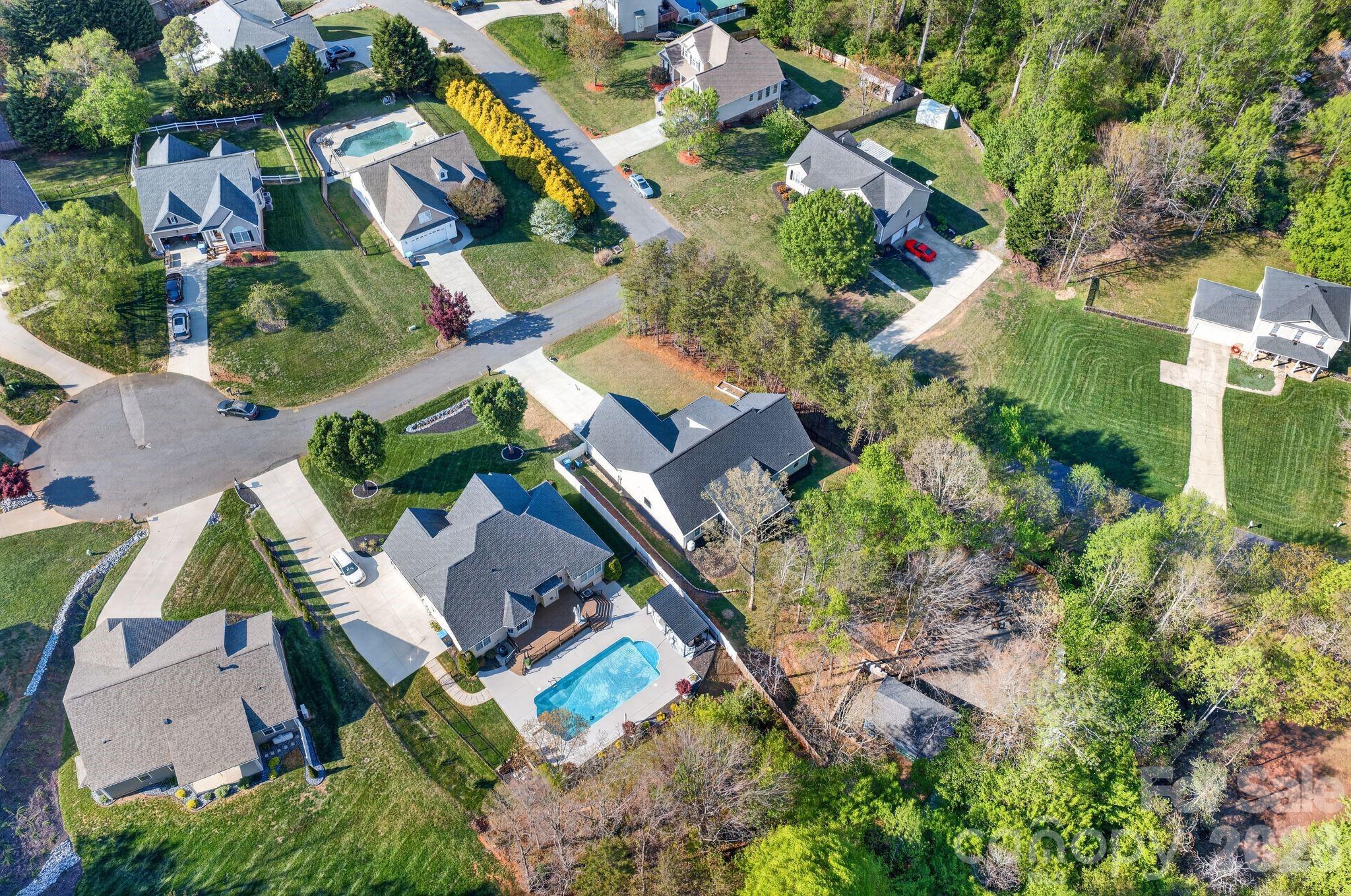 15 Emerson Court Taylorsville NC 28681