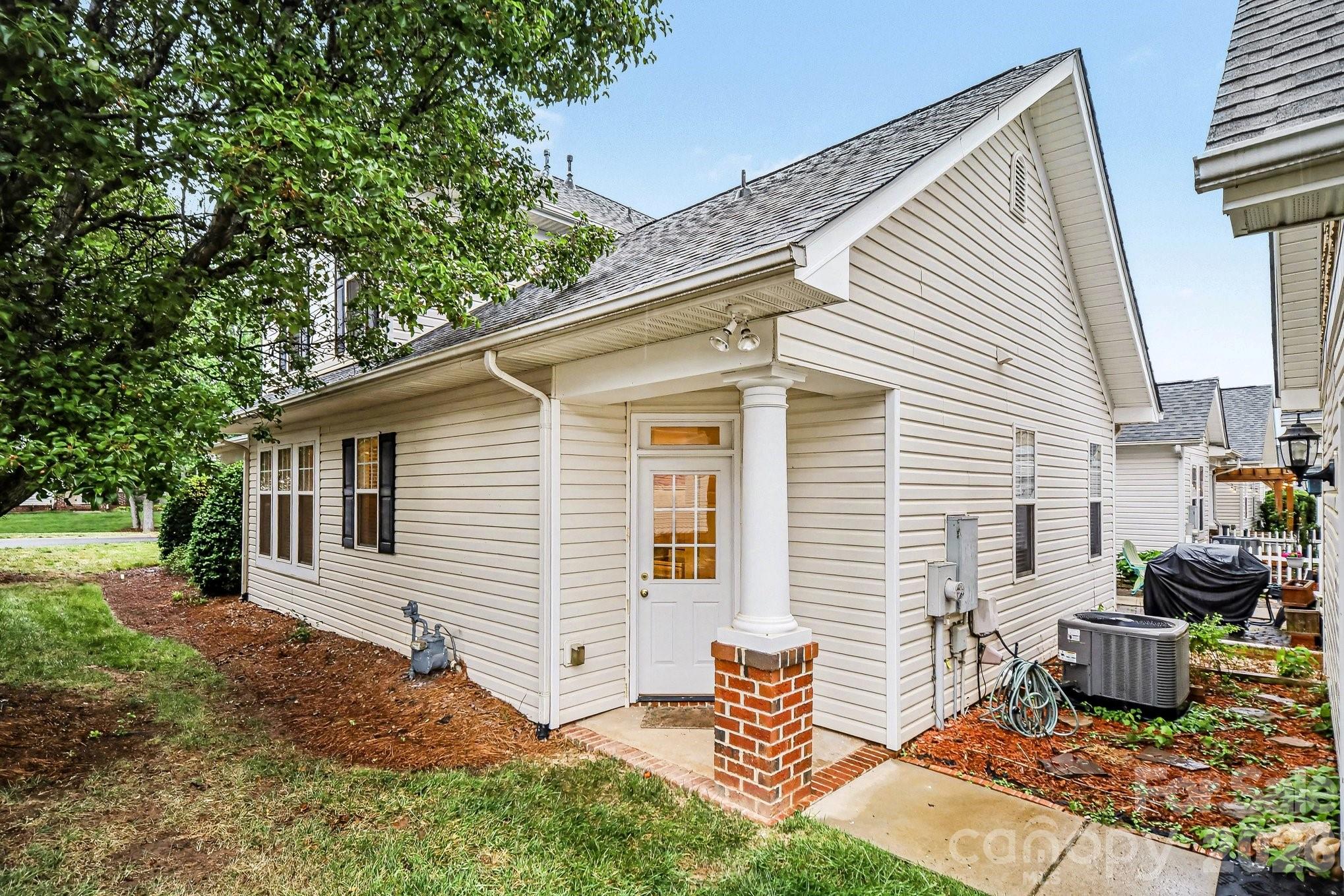 2065 Gable Way Lane Matthews NC 28104