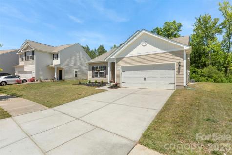 7318 Cuddington Drive Charlotte NC 28215