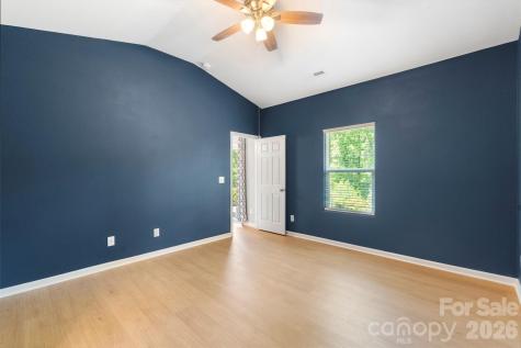 7318 Cuddington Drive Charlotte NC 28215