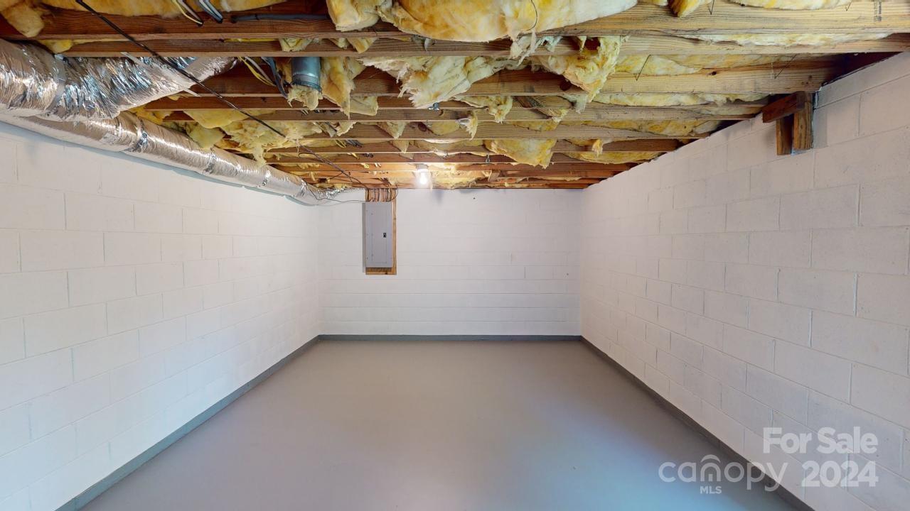 110 Le-an-hurst Road Asheville NC 28803