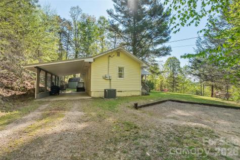 144 Bent Pine Drive Waynesville NC 28785