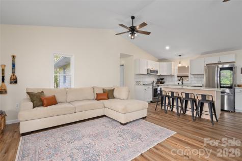 144 Bent Pine Drive Waynesville NC 28785
