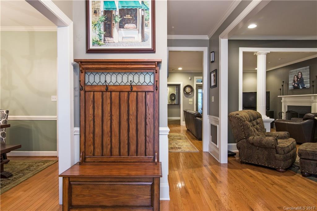 6925 Foxglove Drive Charlotte NC 28226