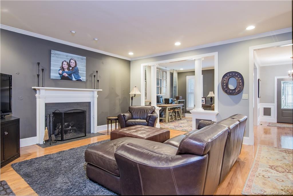 6925 Foxglove Drive Charlotte NC 28226