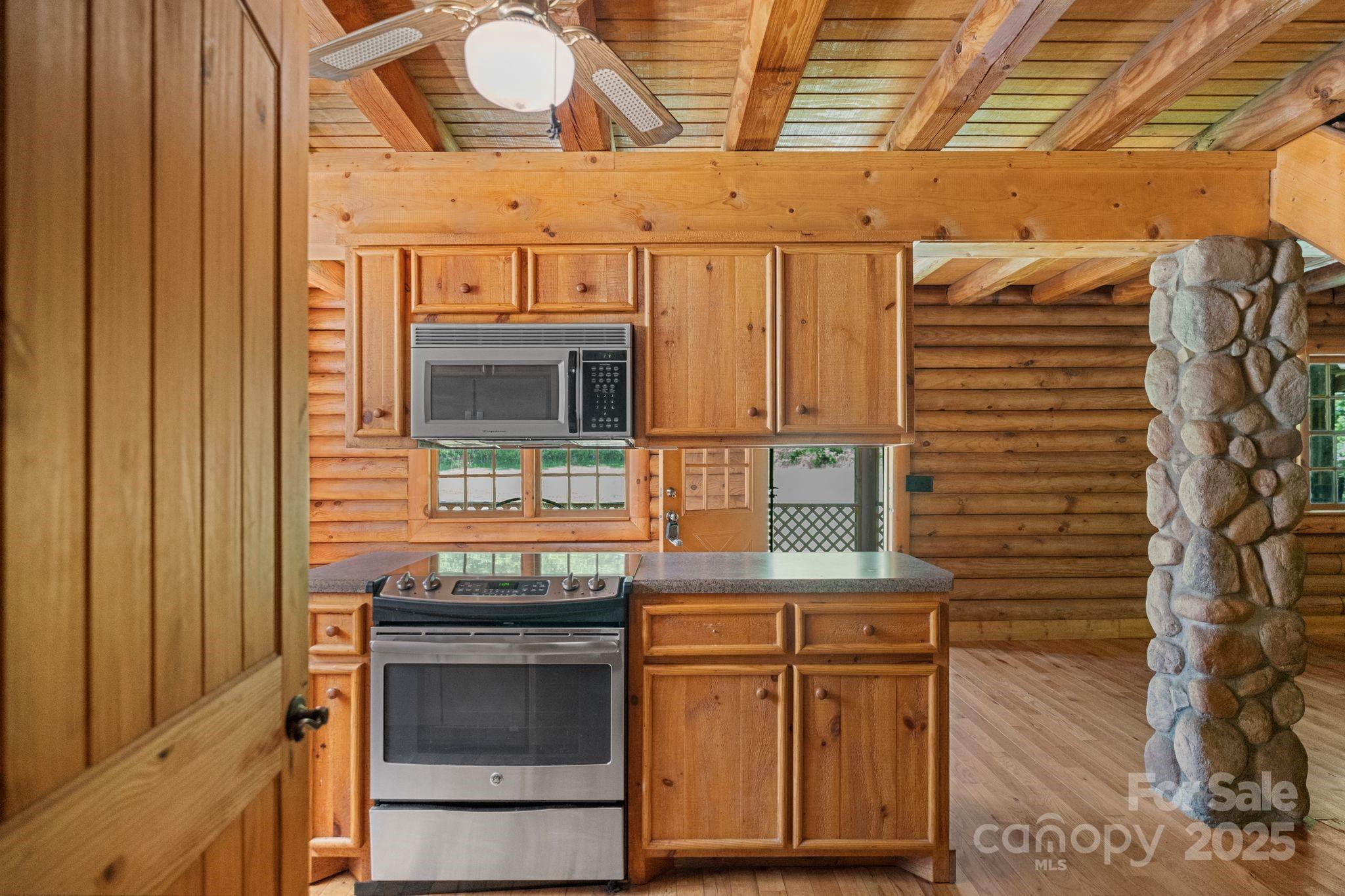 1154 Woodrow Place Lenoir NC 28645