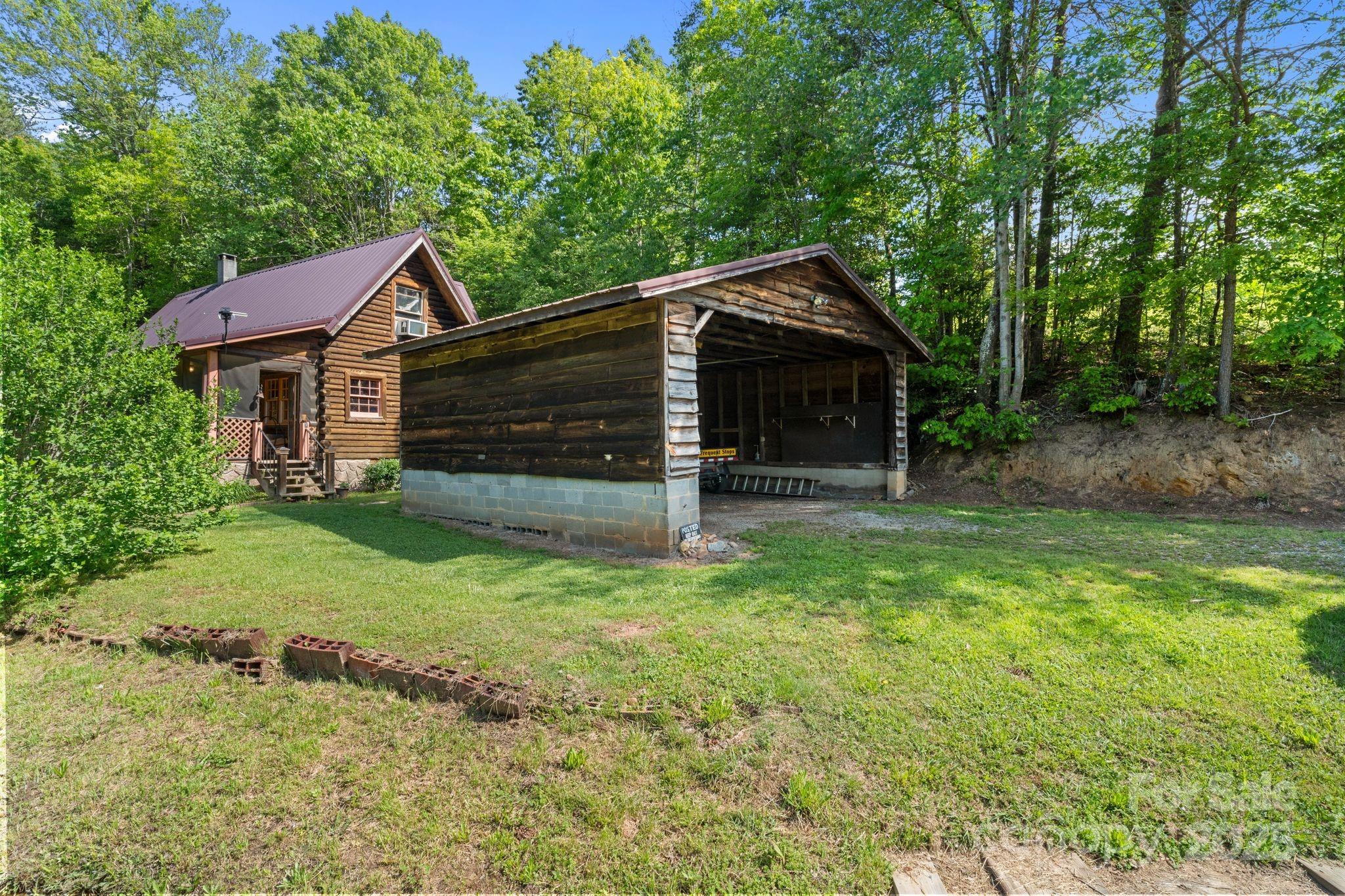 1154 Woodrow Place Lenoir NC 28645