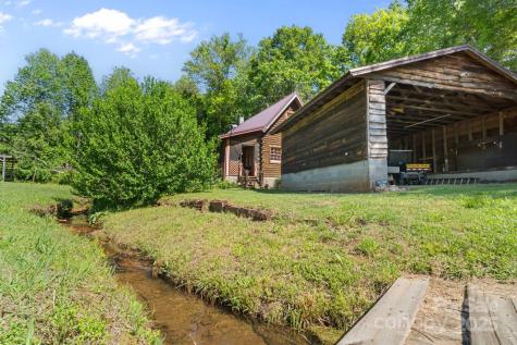 1154 Woodrow Place Lenoir NC 28645