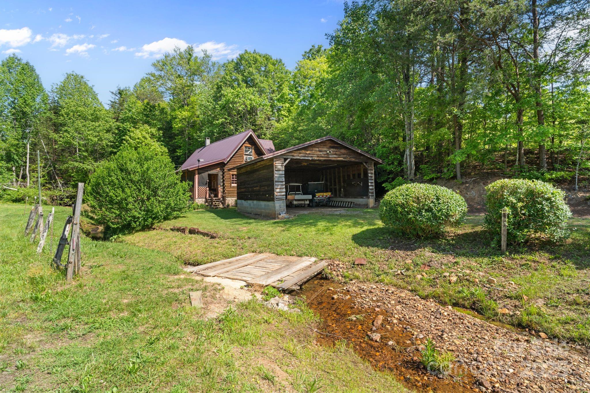 1154 Woodrow Place Lenoir NC 28645