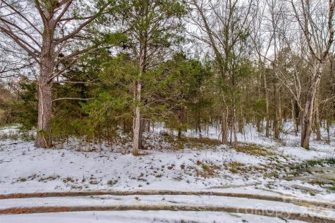 978 Old York Road Chester SC 29706