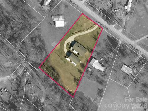 476 Jackson Loop Road Flat Rock NC 28731