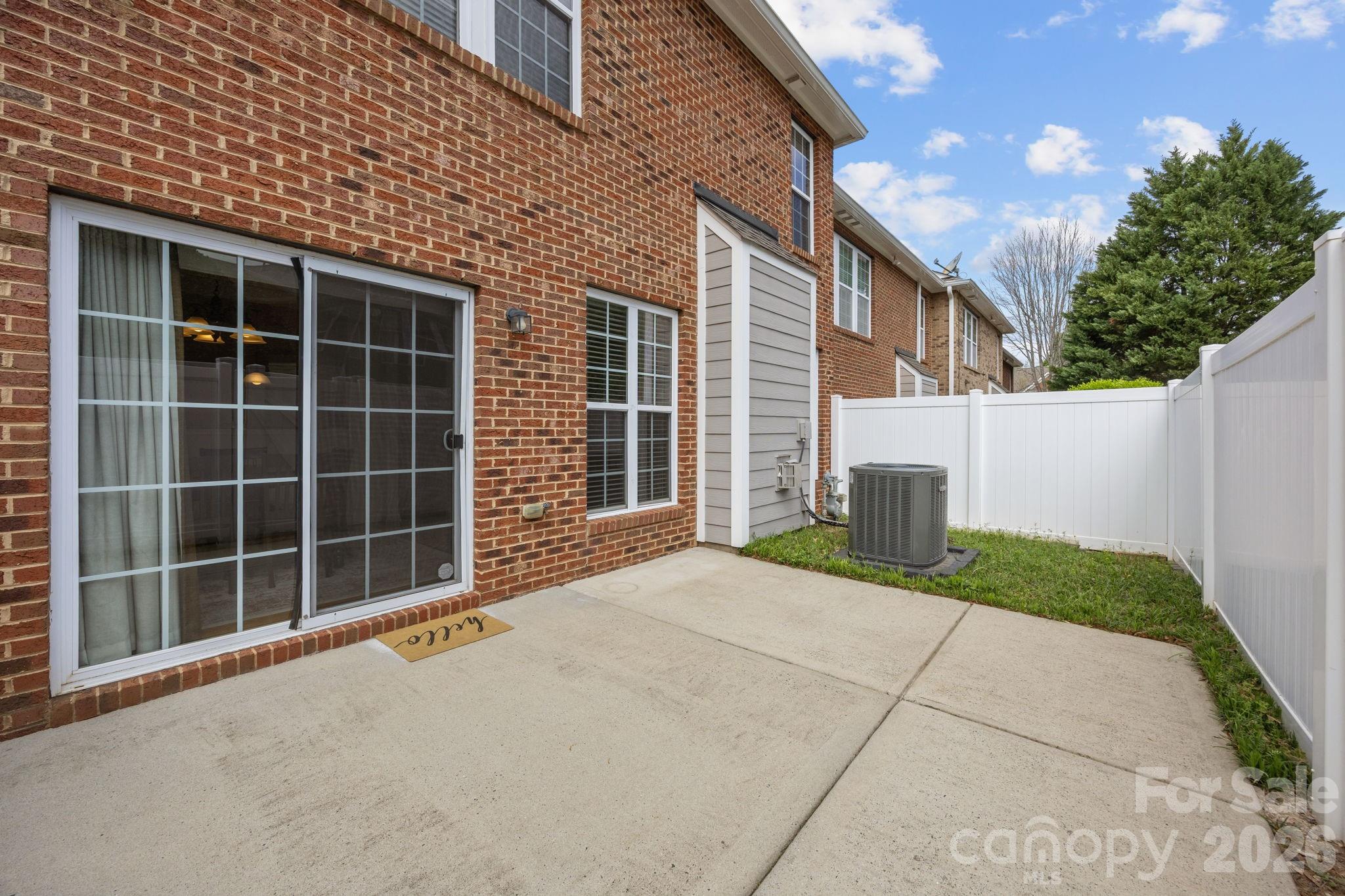 16706 Whitekirk Place Charlotte NC 28277