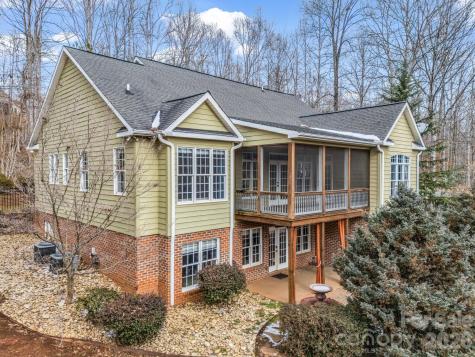 150 William Gilbert Loop Rutherfordton NC 28139
