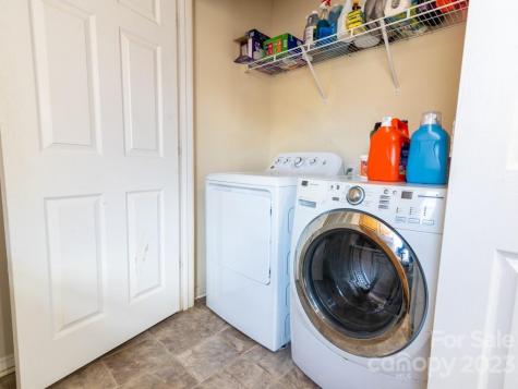 5417 Morning Breeze Lane Charlotte NC 28208