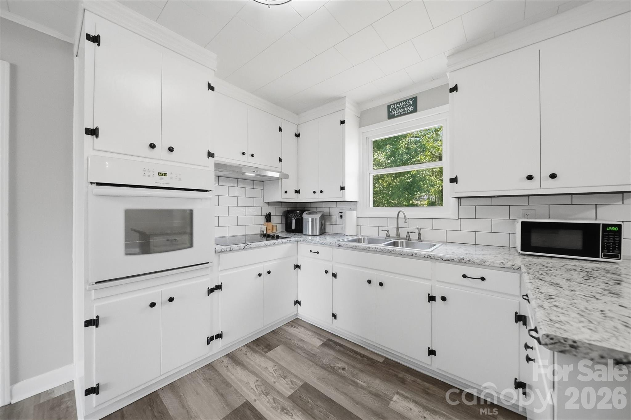 5075 Fleetwood Drive Hickory NC 28602