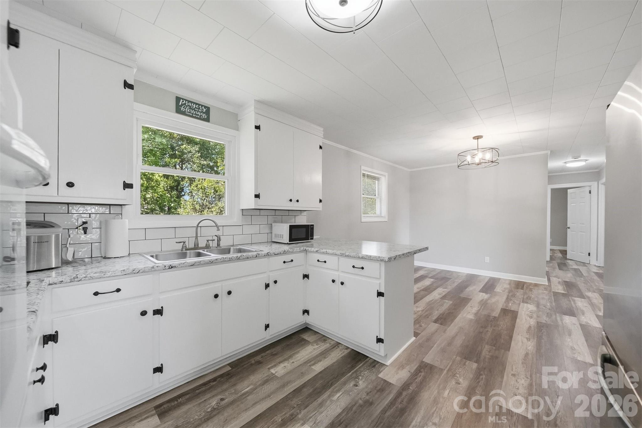 5075 Fleetwood Drive Hickory NC 28602