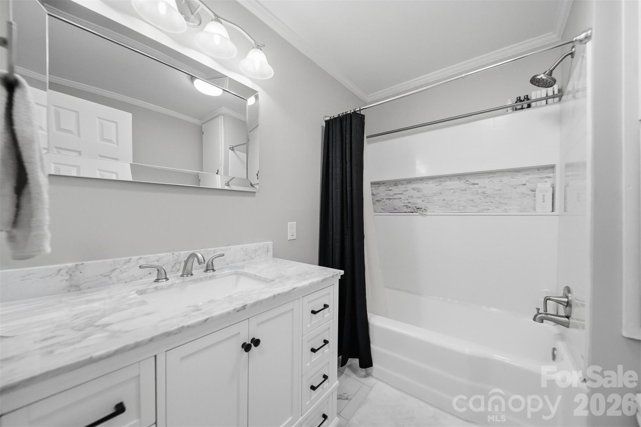 5075 Fleetwood Drive Hickory NC 28602