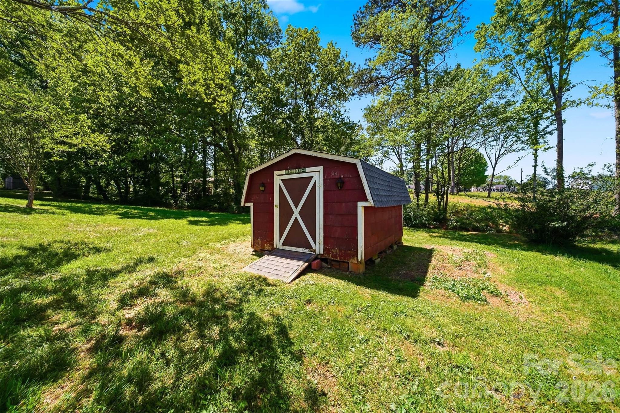 5075 Fleetwood Drive Hickory NC 28602