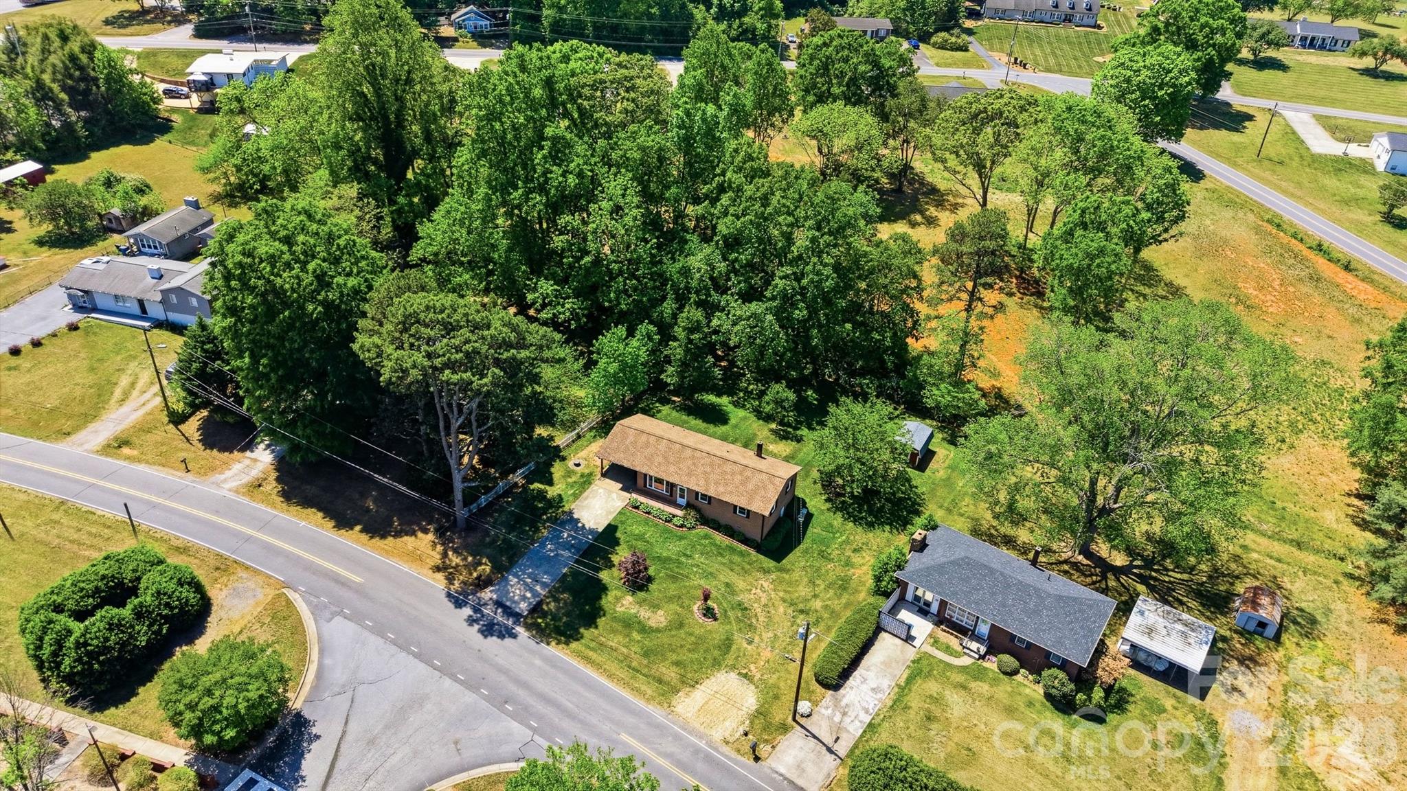 5075 Fleetwood Drive Hickory NC 28602